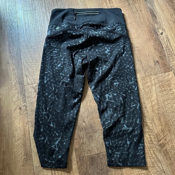 LULULEMON Pedal Pace Crop Star Crushed Coal Black Leggings - Picture 5 of 5